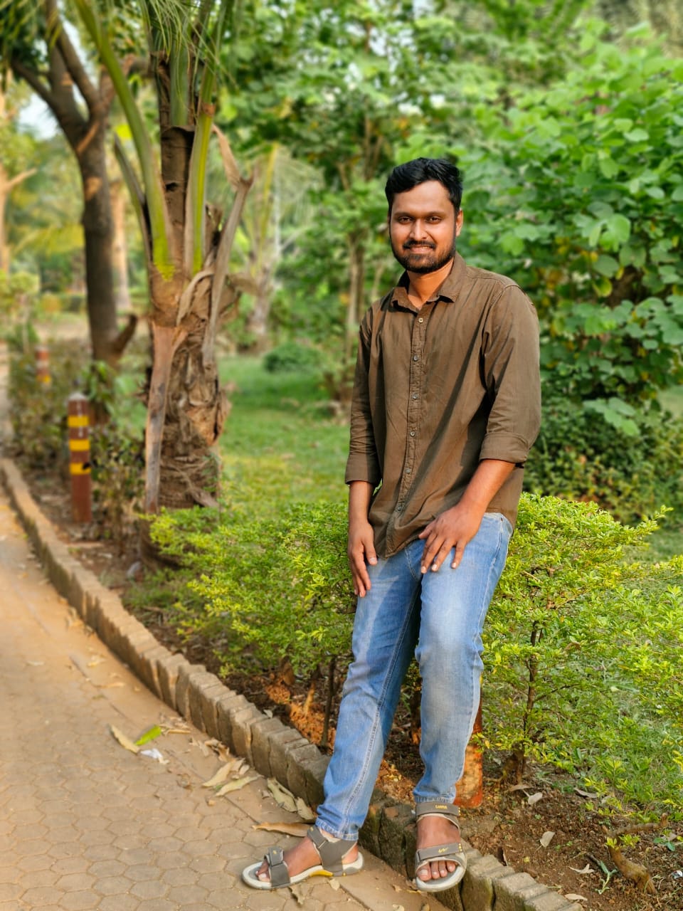 96 Kuli Maratha Profile