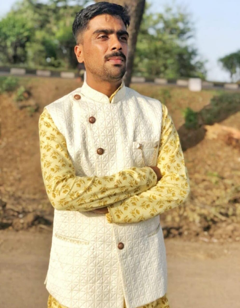 96 Kuli Maratha Profile