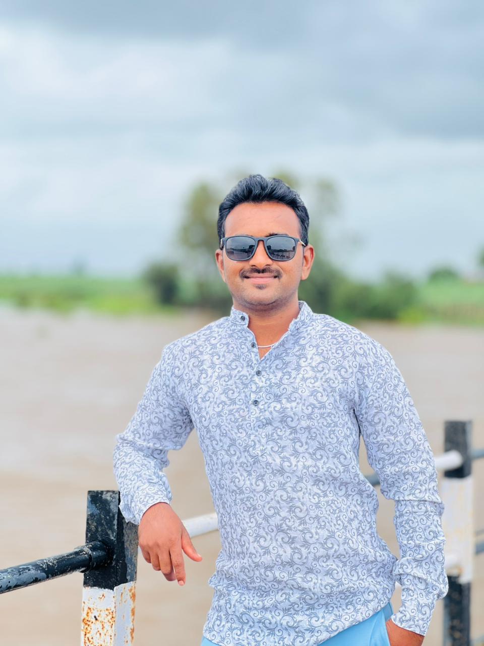 96 Kuli Maratha Profile